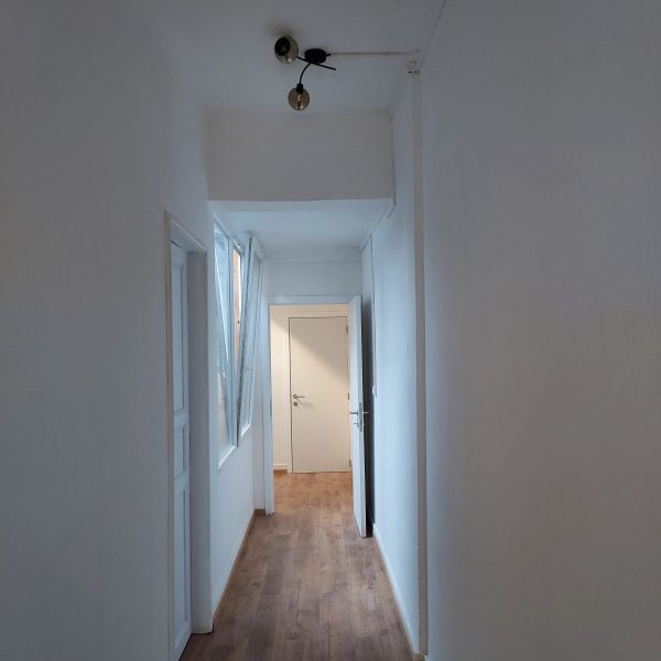 Renovação completa de habitação e hotel