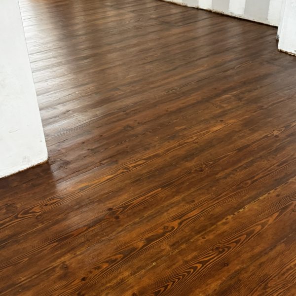 Carpintaria Decks / Portas