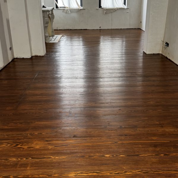 Carpintaria Decks / Portas